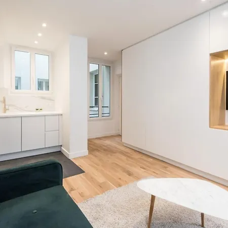 127 - Neuf & Luxueux 2eme 4pers Appartamento